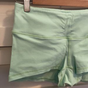 Lululemon booty shorts!